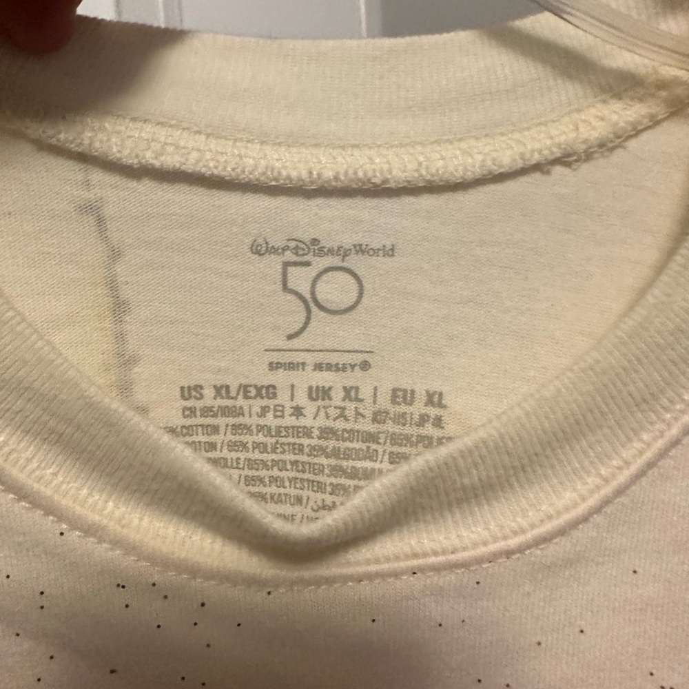 Walt Disney World 50th anniversary spirit jersey XL - Picture 4 of 6